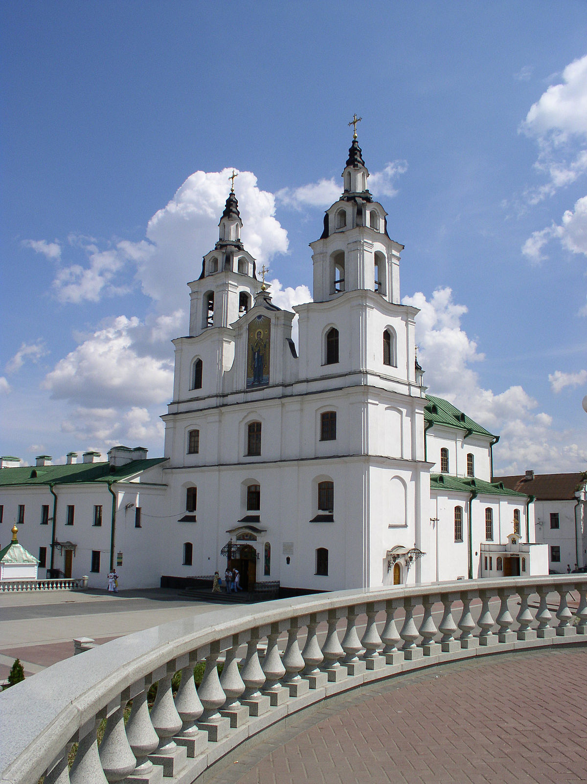 1200px Belarus Minsk Cathedral of Holy Spirit 8