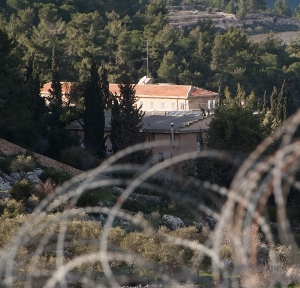 20130208 beit jala 008 300x288