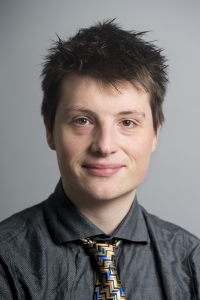 001 Vries AO 20171212 1